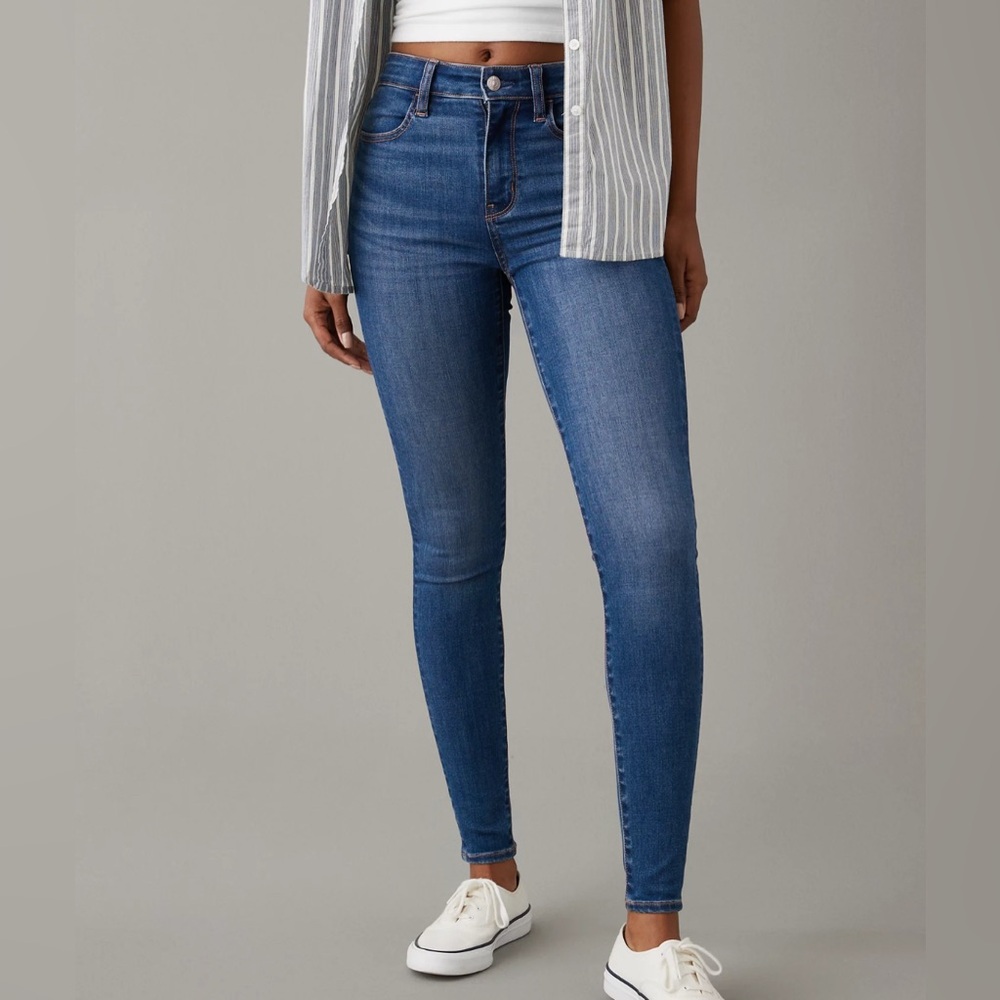 American Eagle Women’s Next Level High Waisted Jegging